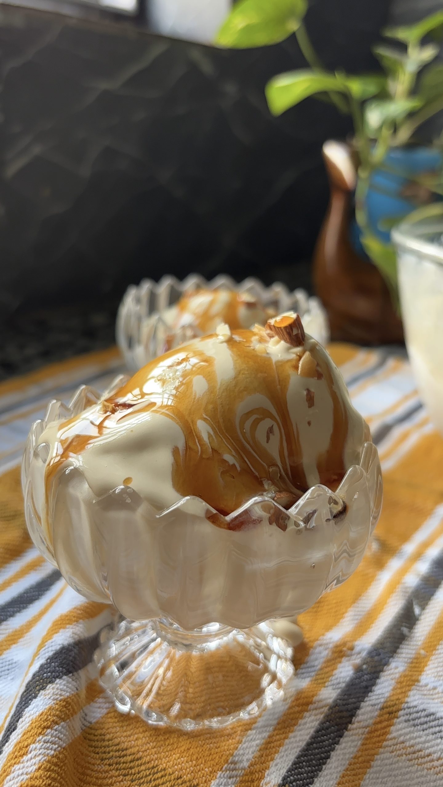 homemade-nolen-gur-ice-cream