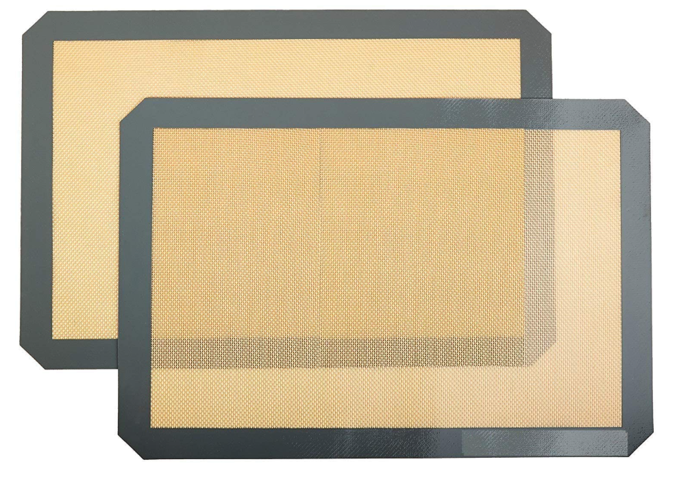 Zollyss Non-Stick Silicone Baking Mat Pad 42 * 29.5cm Baking Sheet Pack of 2 (White)